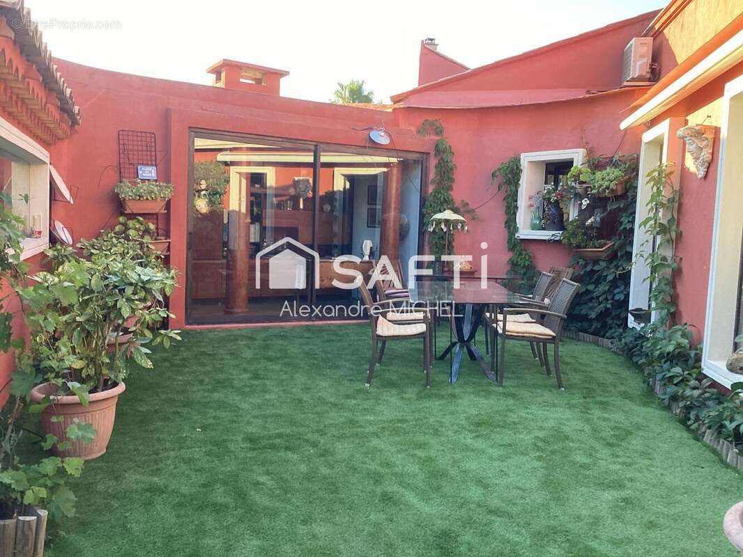 Photo 6 - Maison à LE BEAUSSET