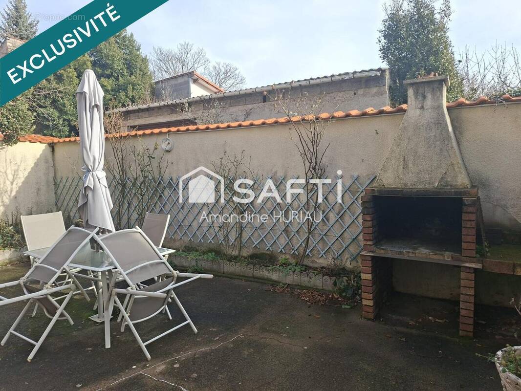 Photo 1 - Maison à AIGUEPERSE