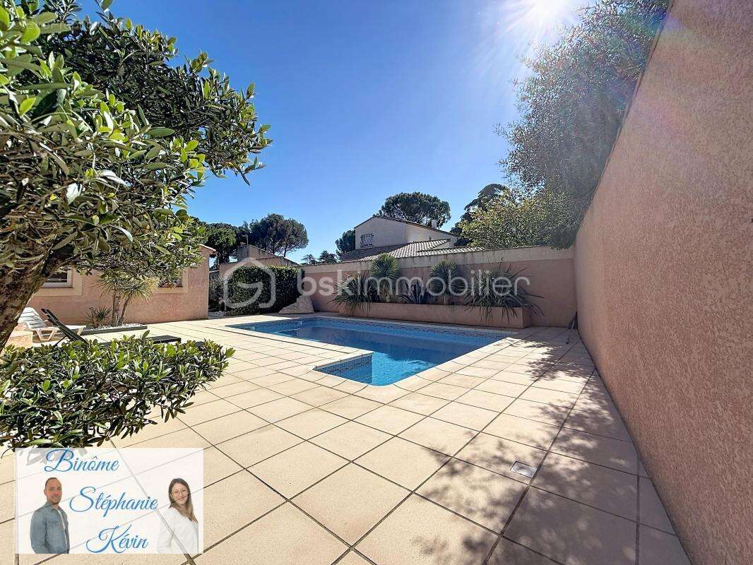  Élégance & confort – Maison familiale avec grande piscine sur généreuse parcelle ! - photo 15