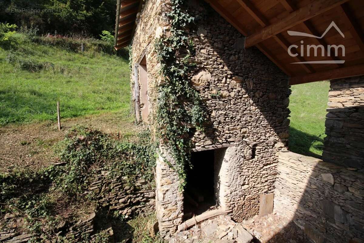 Maison à LA ROCHETTE