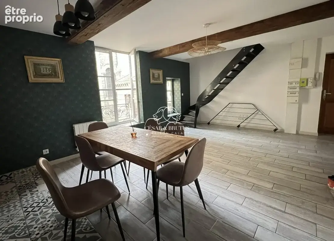 Appartement 330 m² à Villefranche-Sur-Saone  - photo 8
