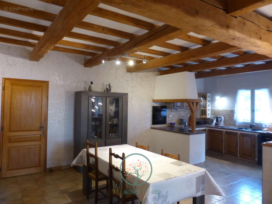 Maison à GRIGNAN