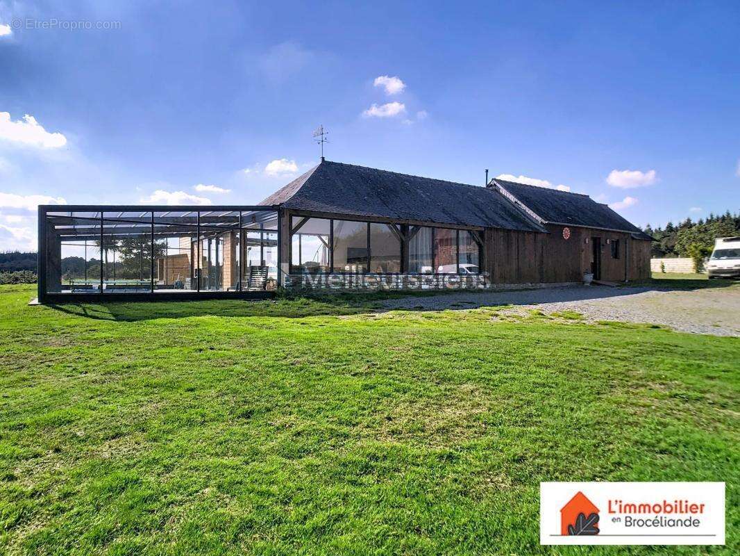 Maison à PLELAN-LE-GRAND
