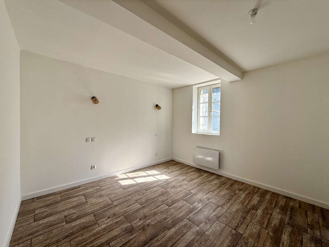 Maison à L&#039;ISLE-JOURDAIN