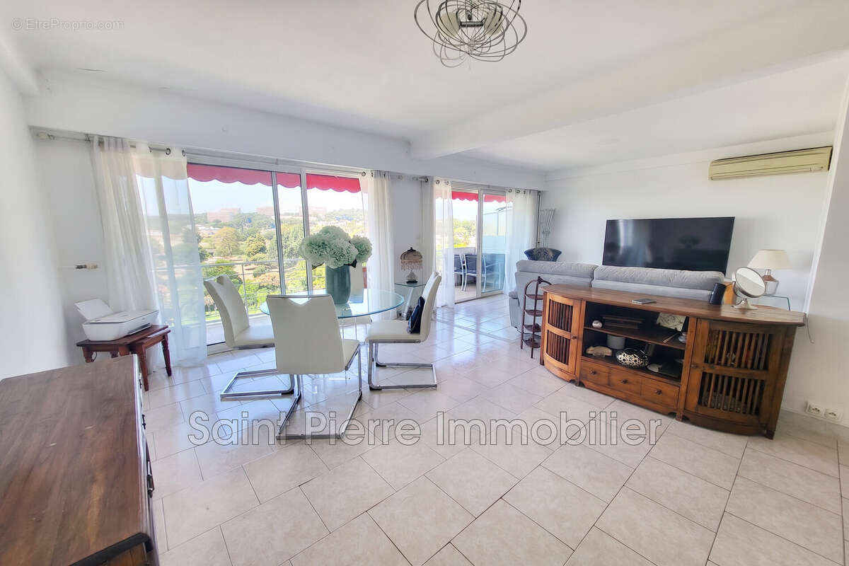 Appartement à CAGNES-SUR-MER