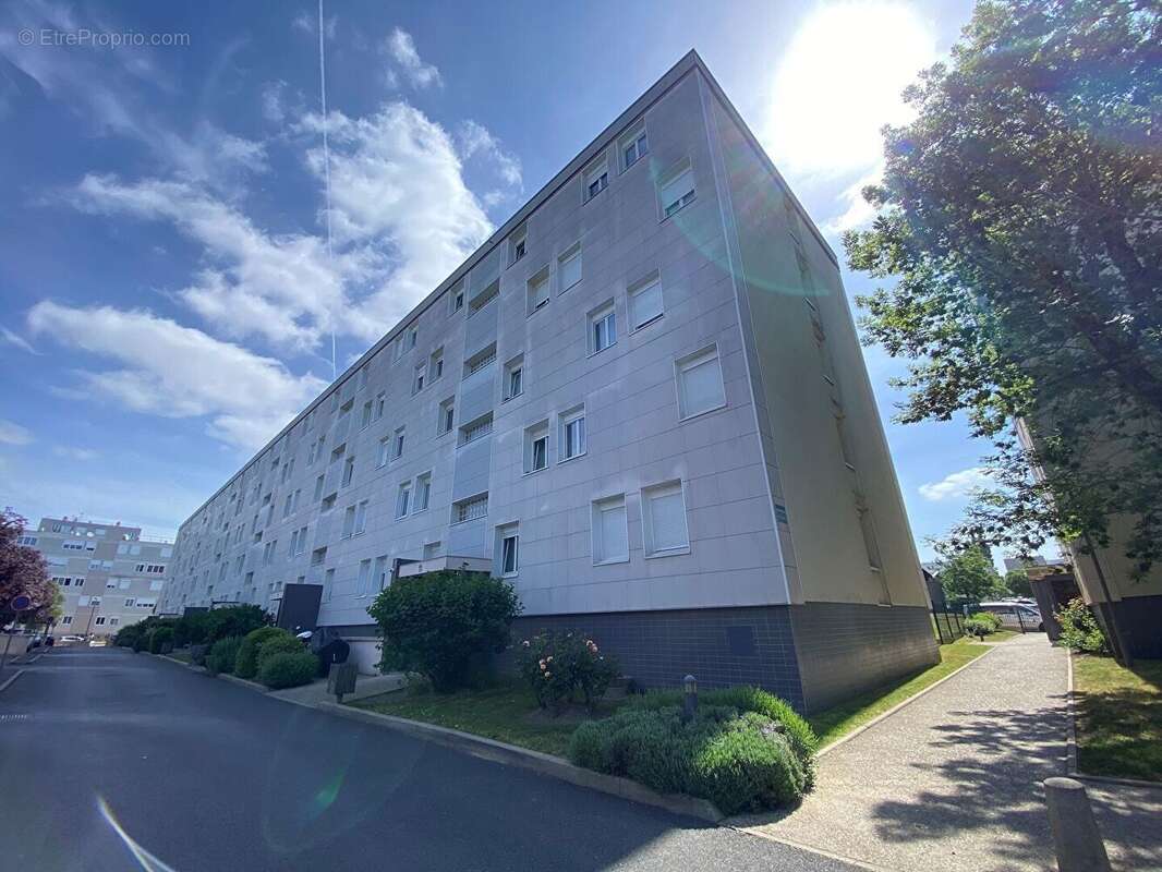 Appartement à VIRY-CHATILLON
