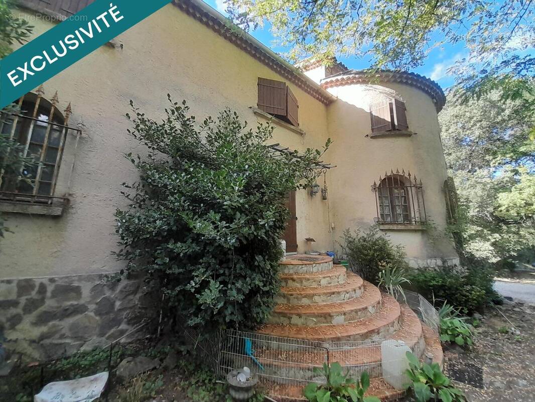 Photo 1 - Maison à MAZAUGUES