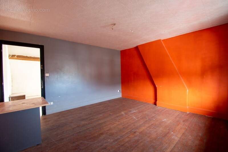 Maison mitoyenne à rénover entièrement - photo 5