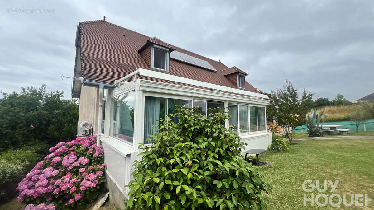 Grande maison familiale avec piscine DPE A - photo 5