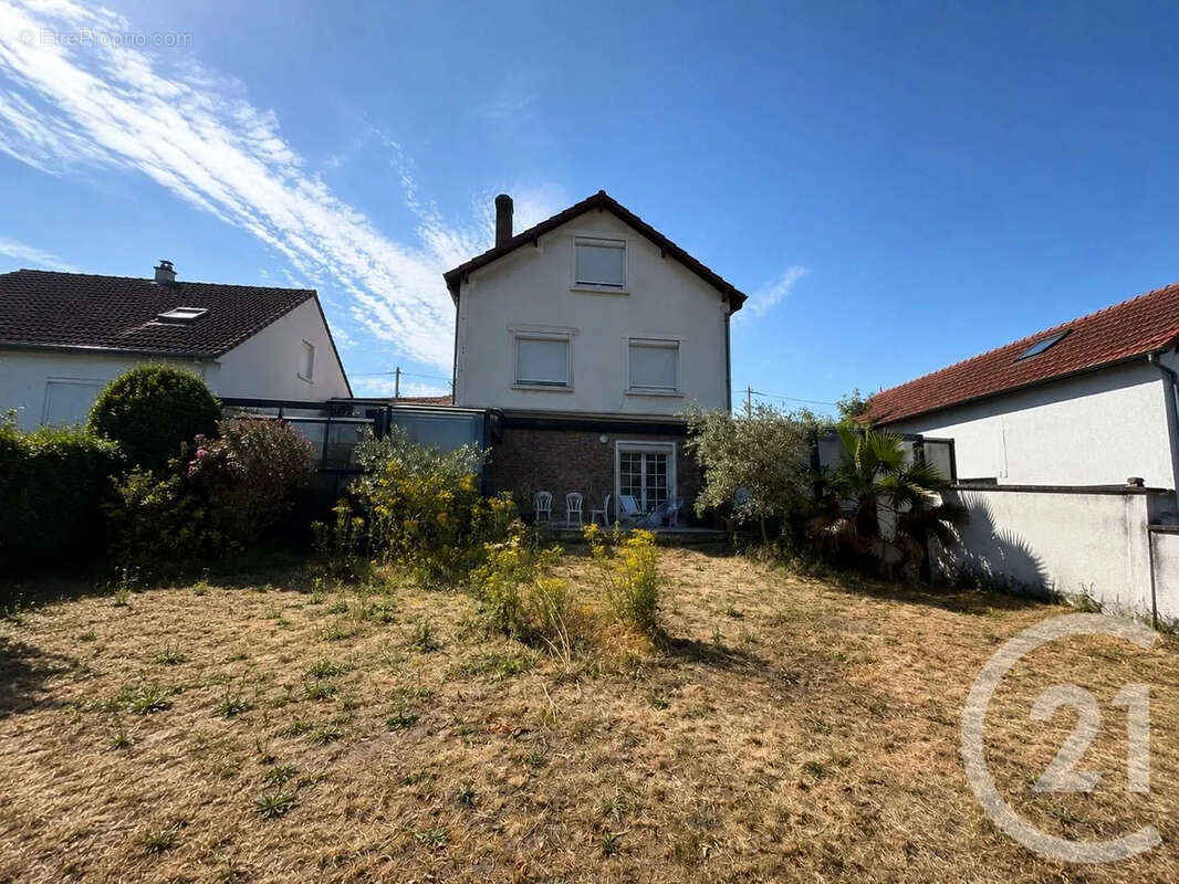 Maison à AULNAY-SOUS-BOIS