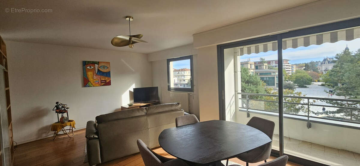 Appartement à VICHY