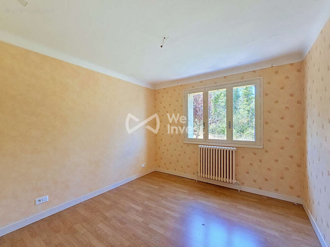 Maison 146 m² à Millau  - photo 8