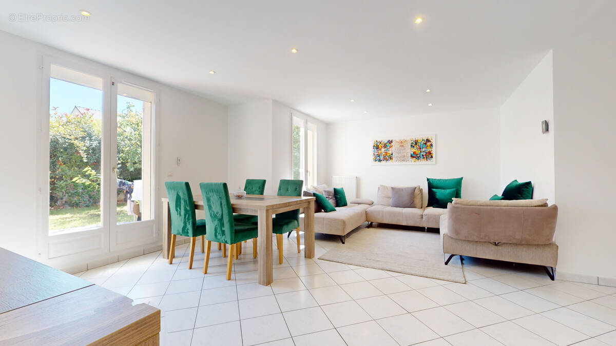 Maison à CORMEILLES-EN-PARISIS