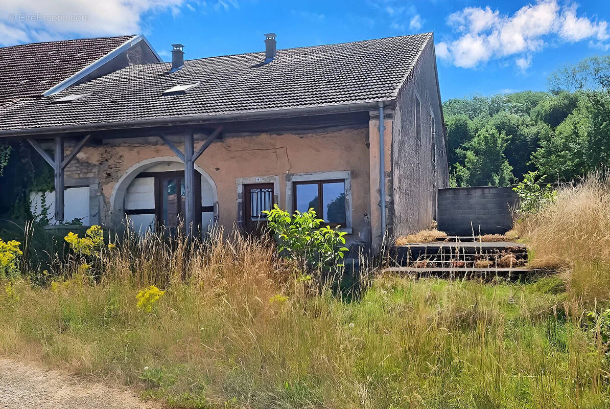 Maison à FONTENOIS-LA-VILLE