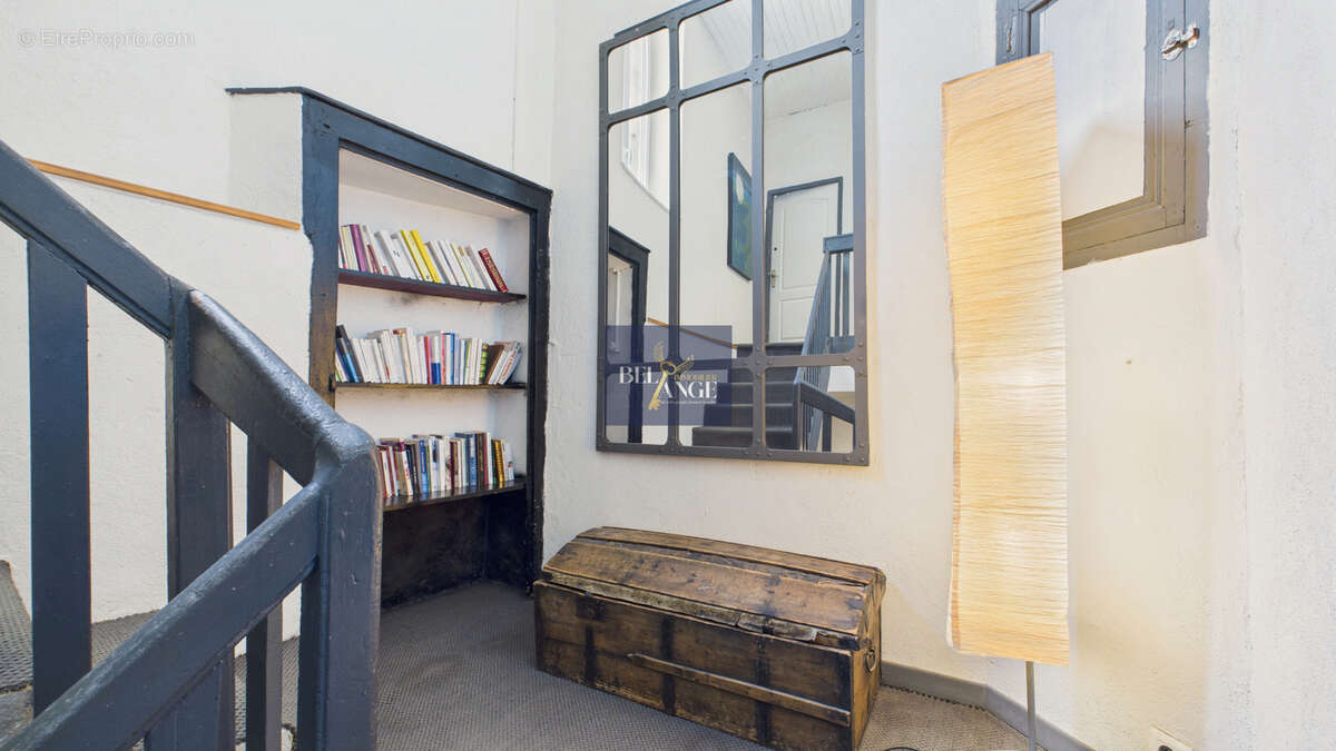 Maison à VILLENEUVE-DE-BERG