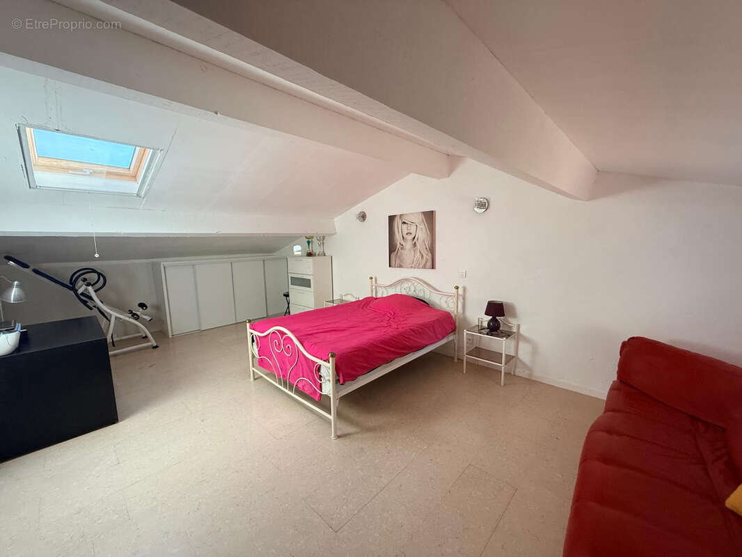 Maison à LORGUES