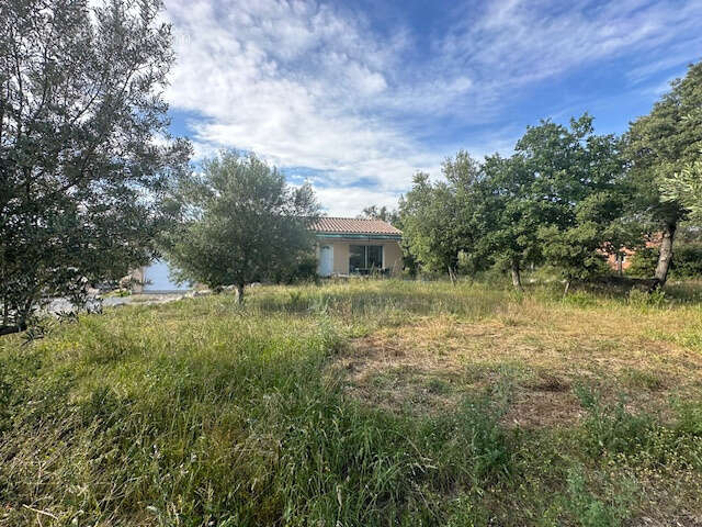 Maison à PERNES-LES-FONTAINES