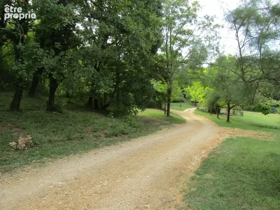 Très joli parc résidentiel dans un écrin de nature - photo 10