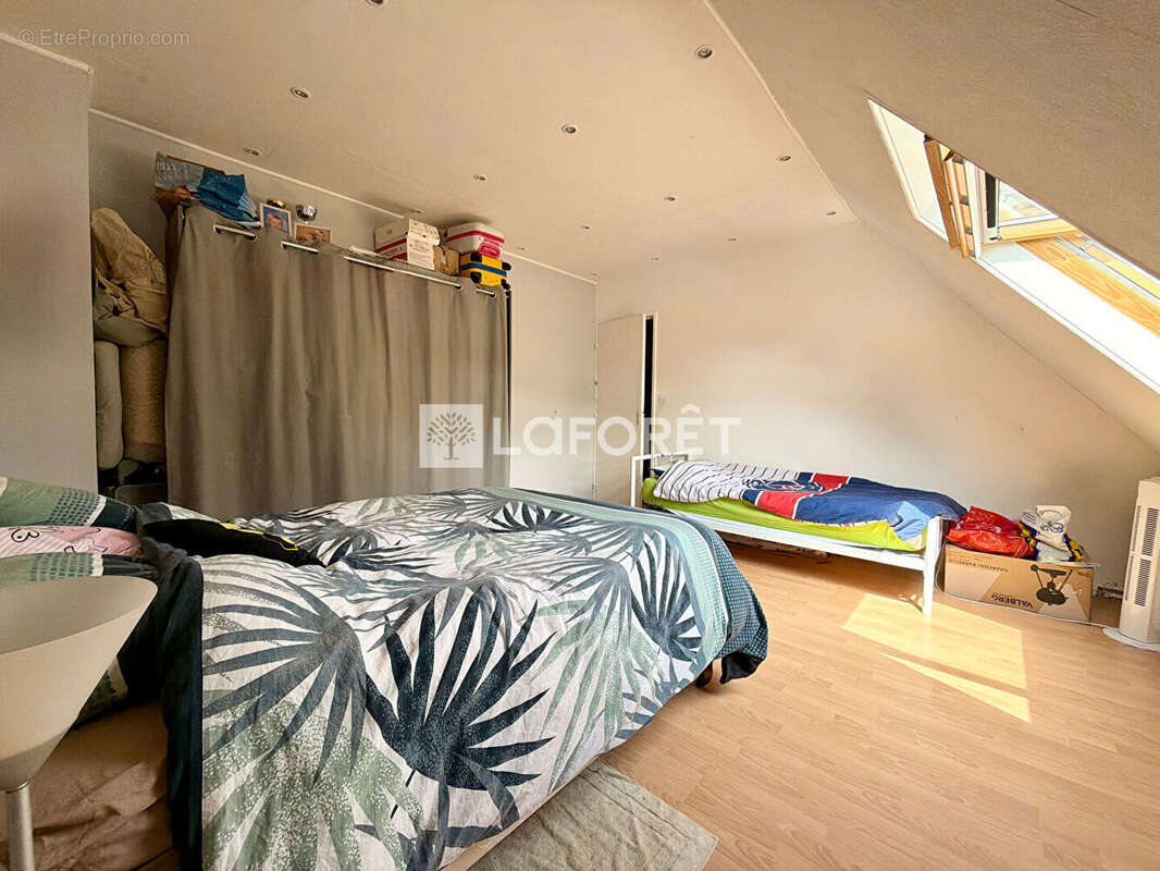 Maison proche Balagny-sur-Thérain 5 pièce(s) 102 m2 - photo 8