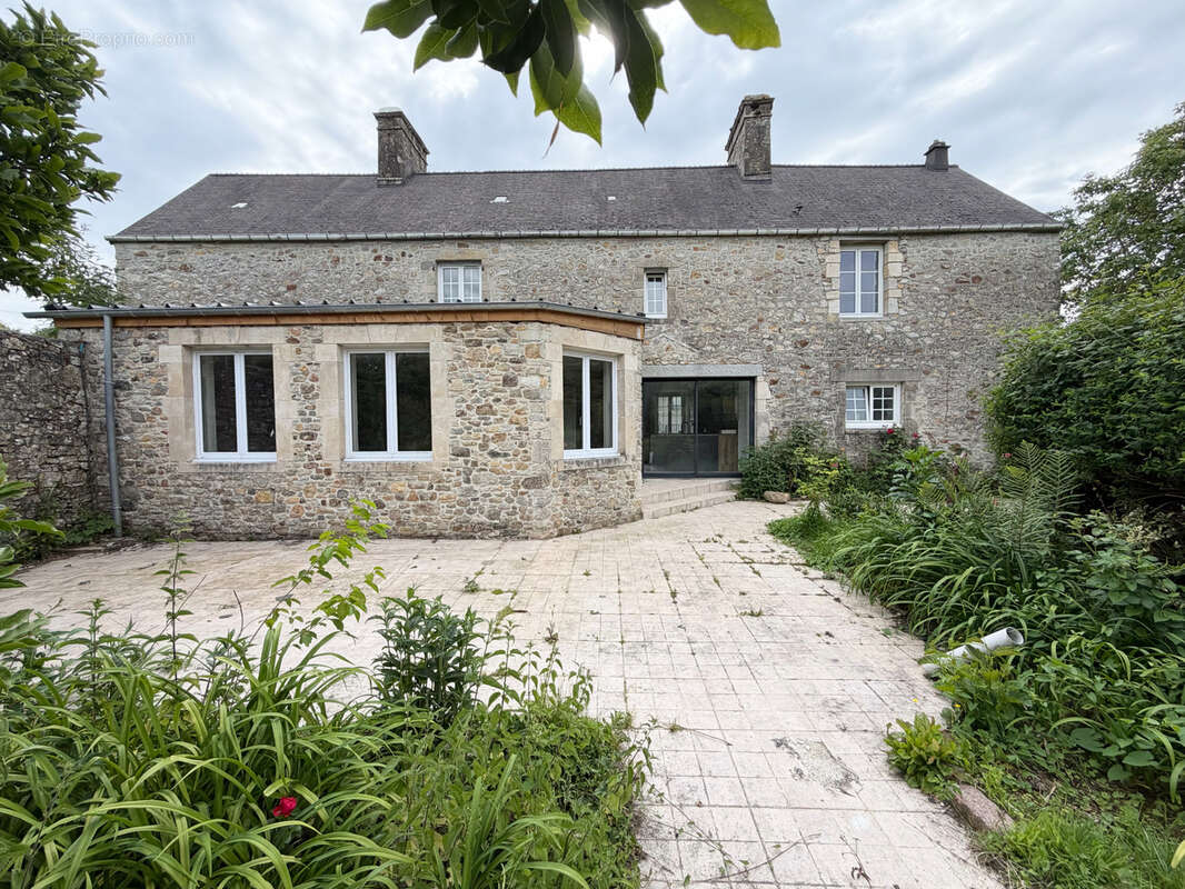 Maison à SOTTEVAST