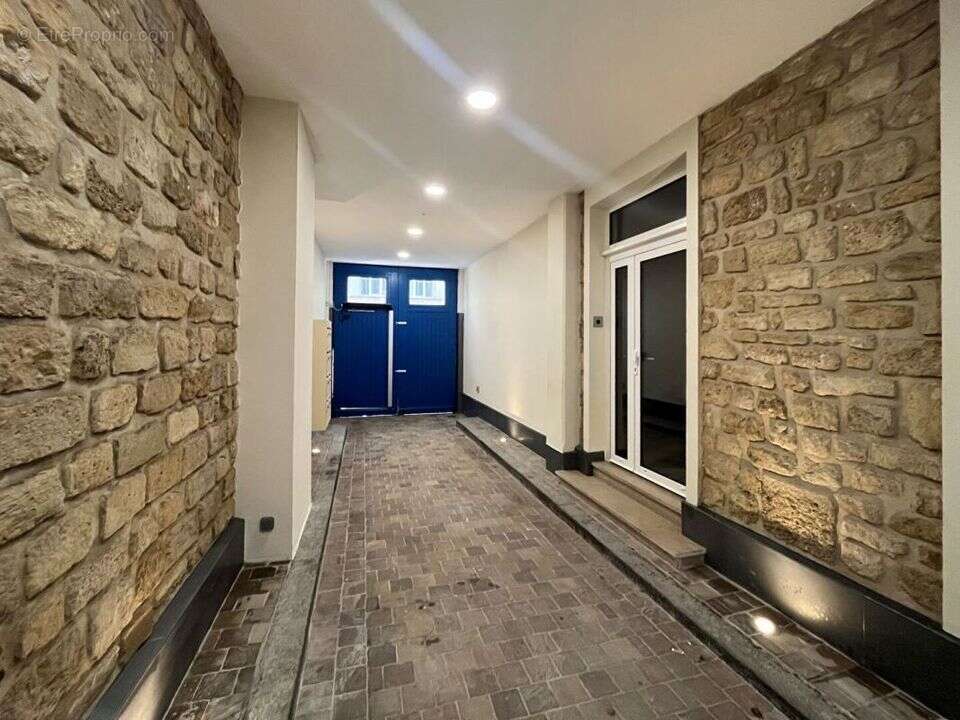 Maison à PARIS-16E