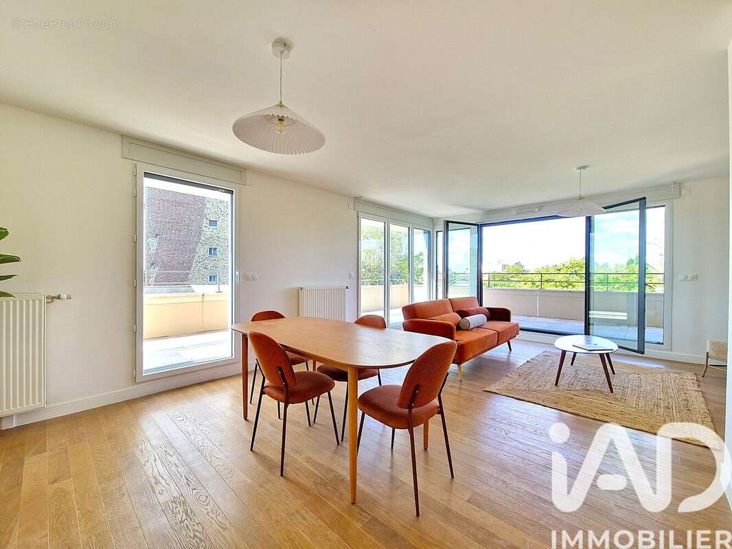 Photo 3 - Appartement à SAINT-MAUR-DES-FOSSES