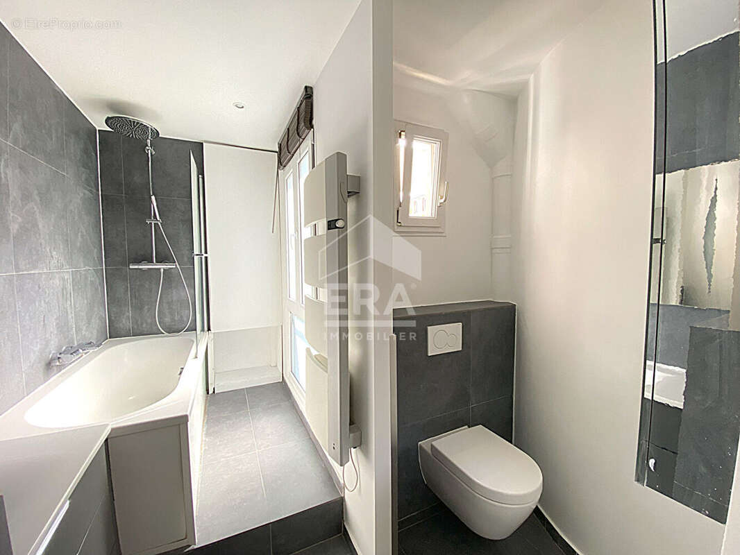 Appartement à LEVALLOIS-PERRET