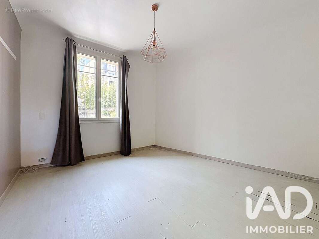 Appartement 46 m² à Colombes  - photo 4