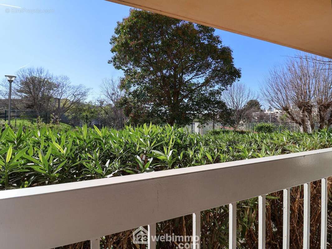 Appartement à MARSEILLE-9E