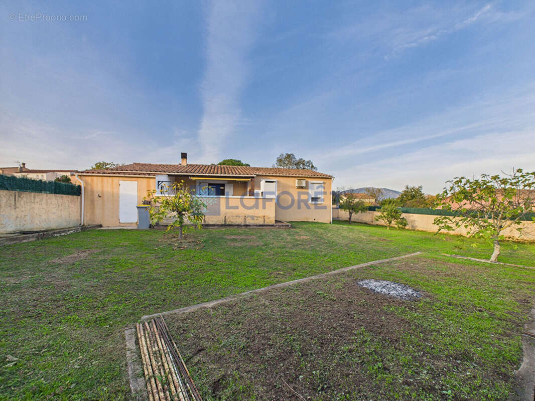 Maison à SARROLA-CARCOPINO