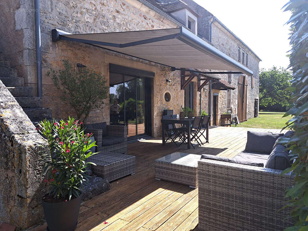 Maison à LA CHARITE-SUR-LOIRE