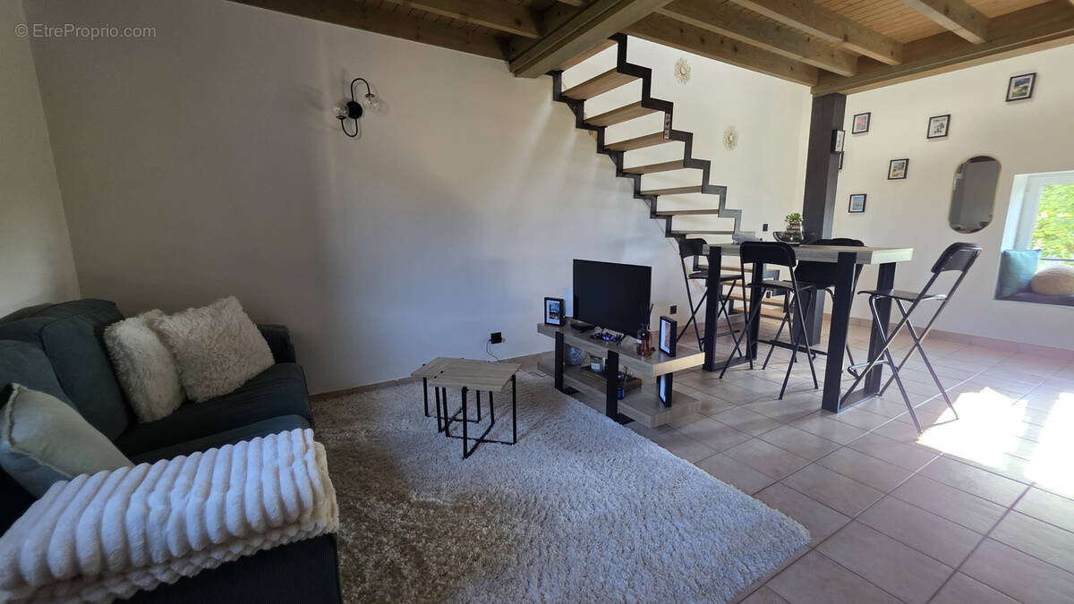 Appartement à MIONS