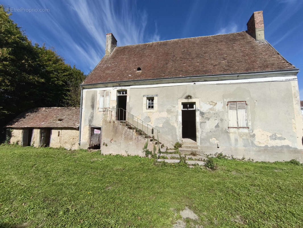 Maison à MAROLLES-LES-BRAULTS