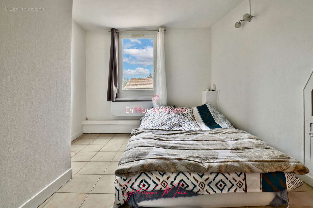 Appartement à CLAYE-SOUILLY