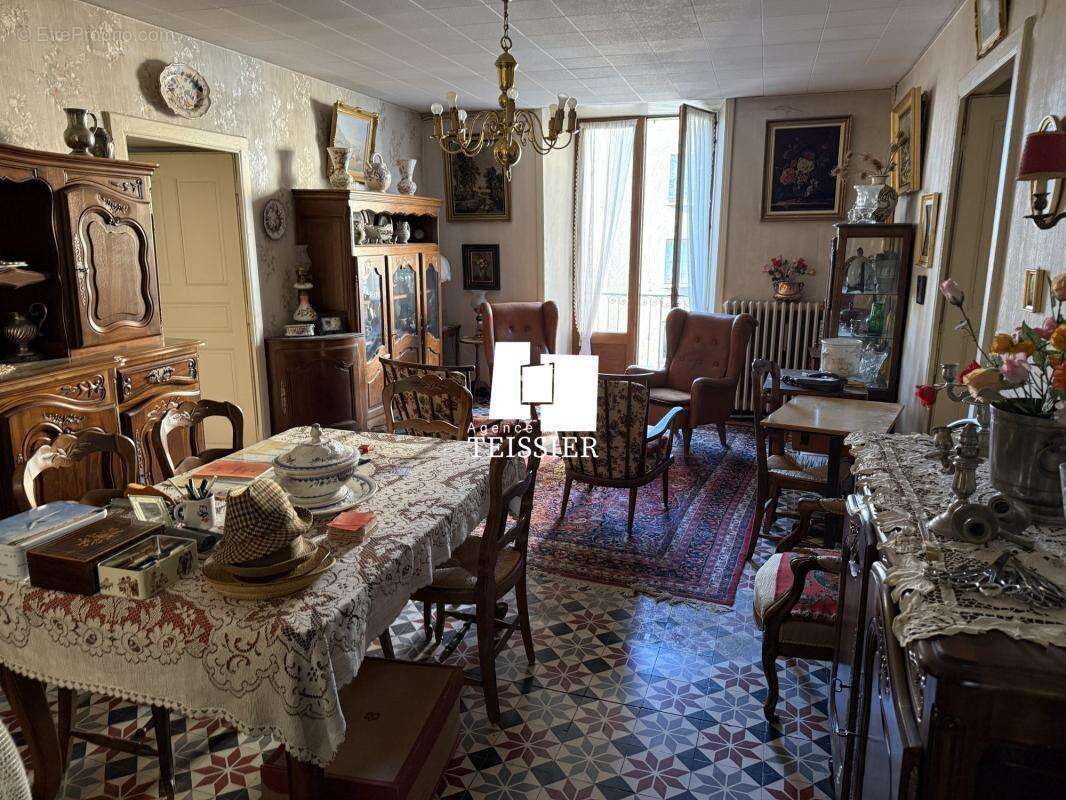 Appartement à LES VANS