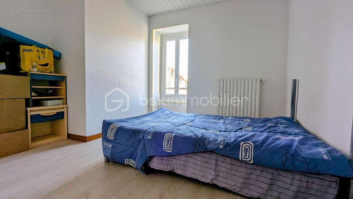 SOUS OFFRE Maison 110 m² + dépendances –  Proche de Chizé - photo 8