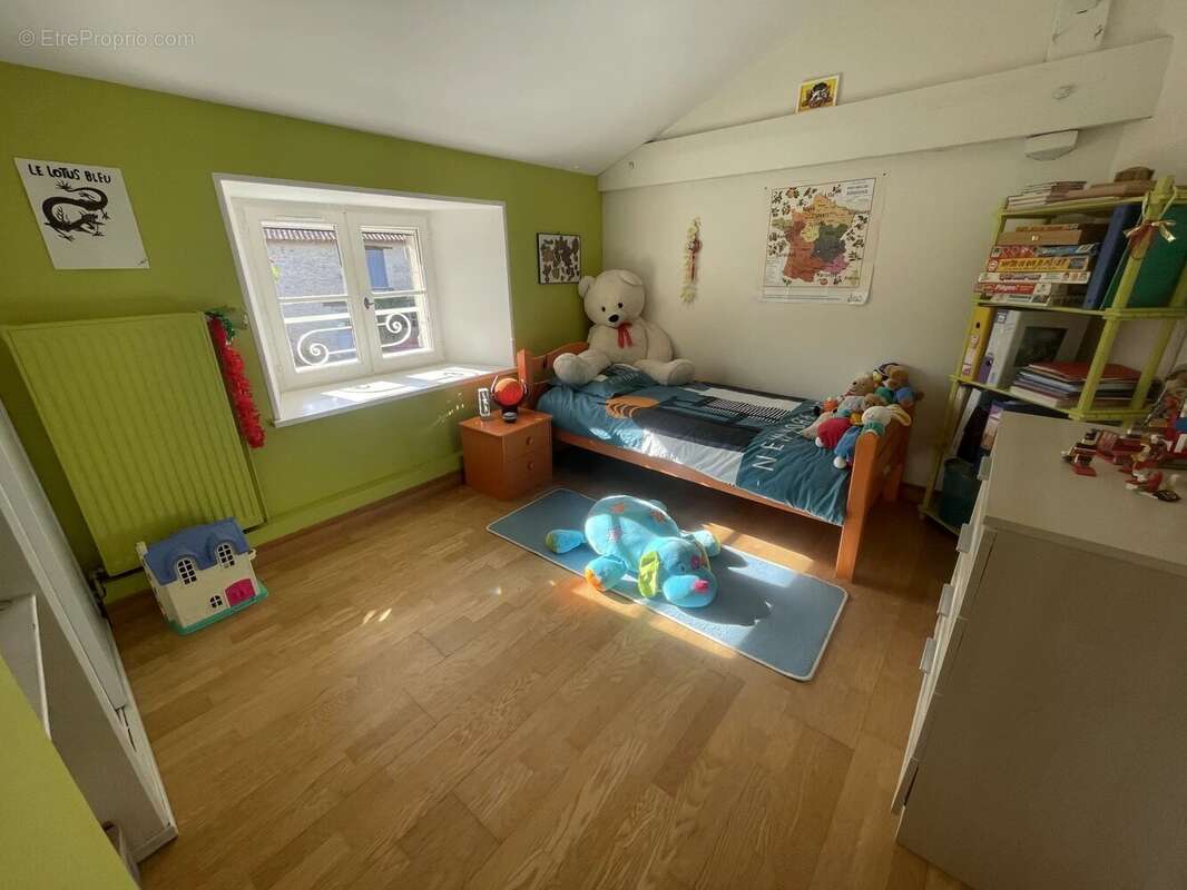 Belle maison en pierre avec dépendances – 167 m² - photo 7