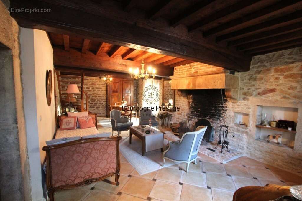 Maison à TOURNUS