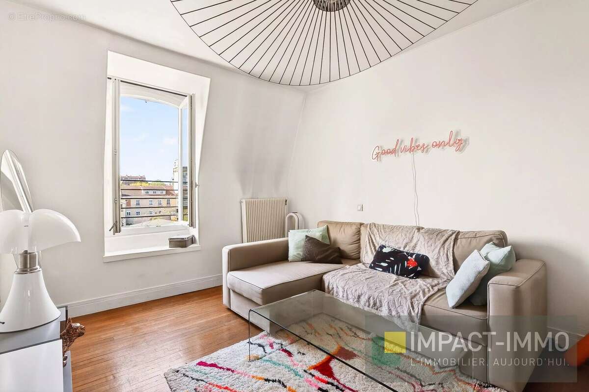 Appartement à BOIS-COLOMBES