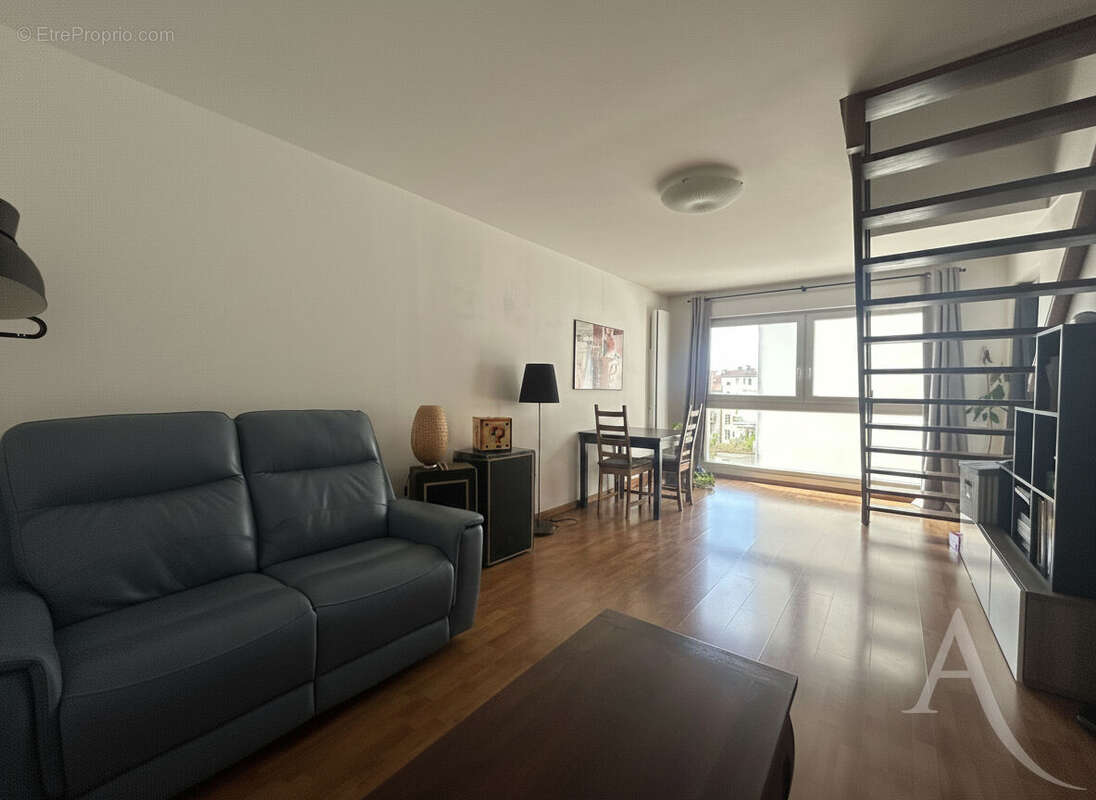 Appartement Metz 3 pièce(s) 60 m2 - 2 chambres - cave - photo 2