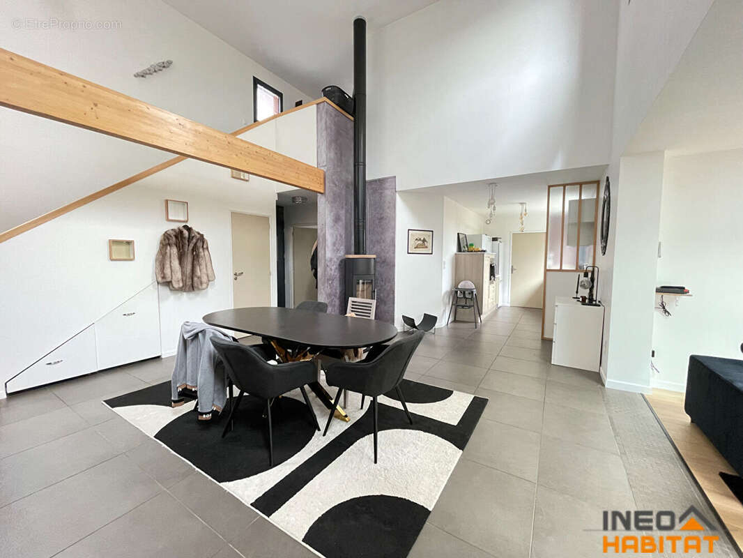 Maison  5 pièce(s) 105.55 m2 - photo 4