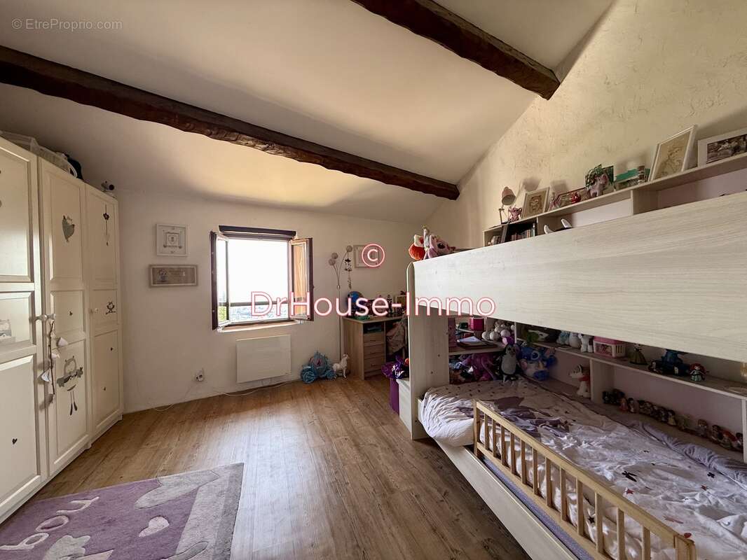 Maison à SAINT-JEANNET