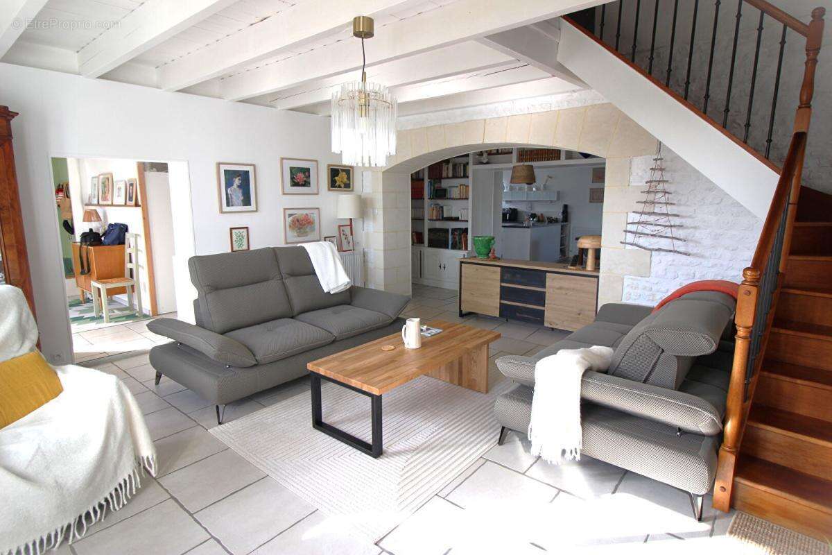 Maison à SALLES-D'ANGLES