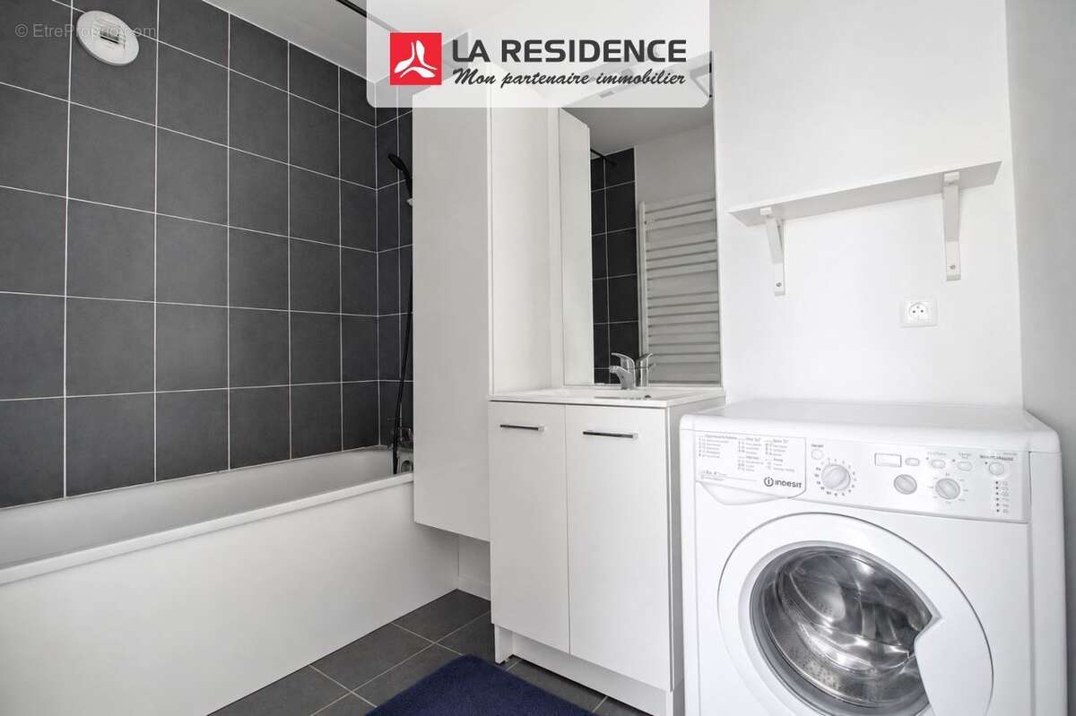 Appartement à SAINT-ETIENNE-DU-ROUVRAY