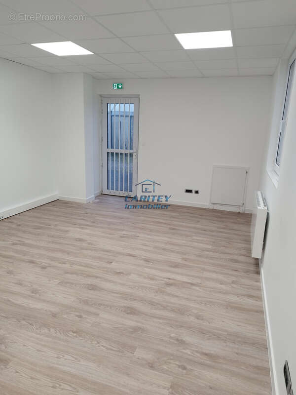 À vendre   Immeuble d'activité loué   Investissement locatif   Proximité de Besançon - photo 8