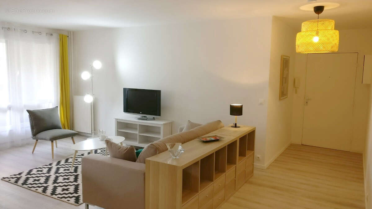 Appartement à LEVALLOIS-PERRET
