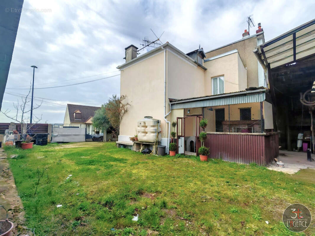 Maison à FONTENAY-SOUS-BOIS