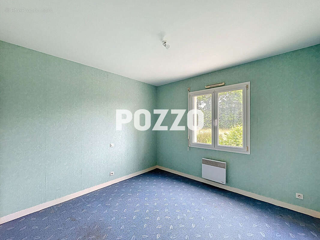 Maison à SAINT-SEVER-CALVADOS