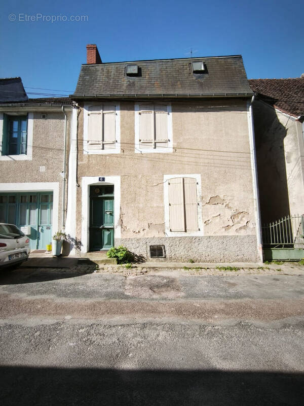 Maison à LA CHARITE-SUR-LOIRE
