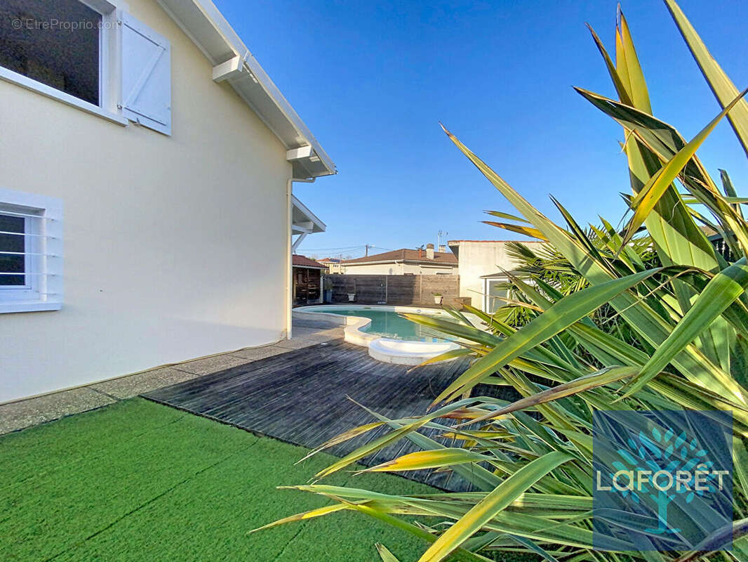 Maison à SAINT-PAUL-LES-DAX